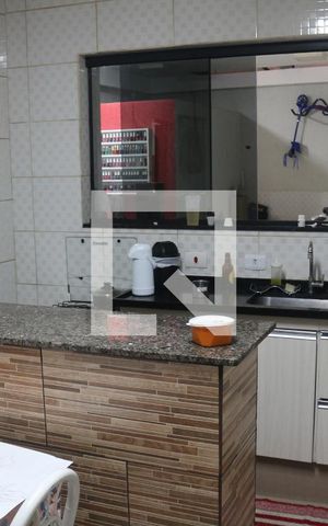 Casa à venda com 140m², 3 quartos e 2 vagasCozinha