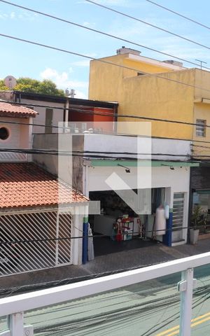 Casa à venda com 140m², 3 quartos e 2 vagasSacada