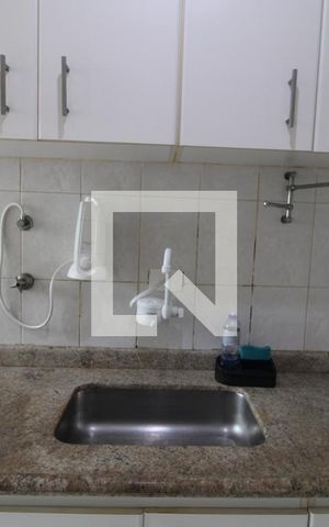 Apartamento para alugar com 65m², 2 quartos e 1 vagaPia da cozinha