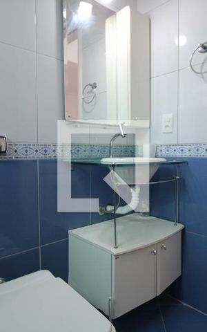 Apartamento para alugar com 65m², 2 quartos e 1 vagaBanheiro