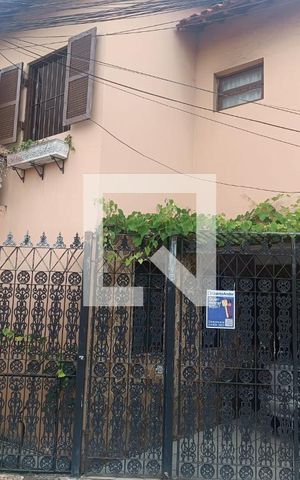 Casa à venda com 157m², 3 quartos e 2 vagas Casa à venda com 157m², 3 quartos e 2 vagasInstalação de plaquinha