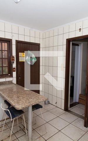 Casa à venda com 157m², 3 quartos e 2 vagas Casa à venda com 157m², 3 quartos e 2 vagasCozinha