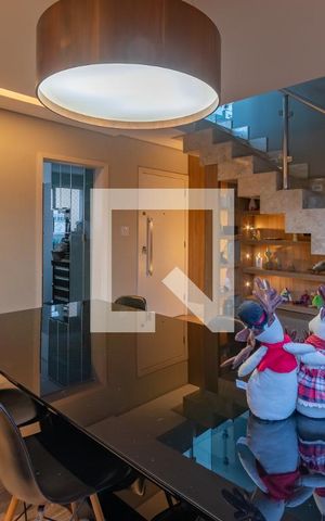 Apartamento à venda com 180m², 5 quartos e 3 vagasSala
