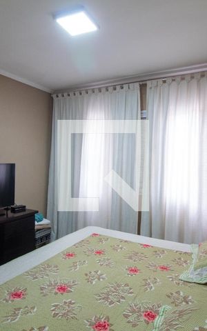 Casa à venda com 135m², 3 quartos e 2 vagas Casa à venda com 135m², 3 quartos e 2 vagasQuarto 3 - Suíte