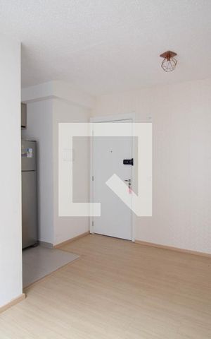 Apartamento à venda com 43m², 2 quartos e sem vaga Apartamento à venda com 43m², 2 quartos e sem vagaSala