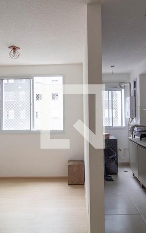 Apartamento à venda com 43m², 2 quartos e sem vaga Apartamento à venda com 43m², 2 quartos e sem vagaSala