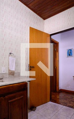 Casa para alugar com 300m², 3 quartos e 3 vagas Casa para alugar com 300m², 3 quartos e 3 vagasBanheiro 3