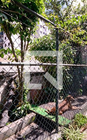 Casa para alugar com 300m², 3 quartos e 3 vagas Casa para alugar com 300m², 3 quartos e 3 vagasEspaço PET