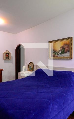 Casa para alugar com 300m², 3 quartos e 3 vagas Casa para alugar com 300m², 3 quartos e 3 vagasQuarto 2 - Suite