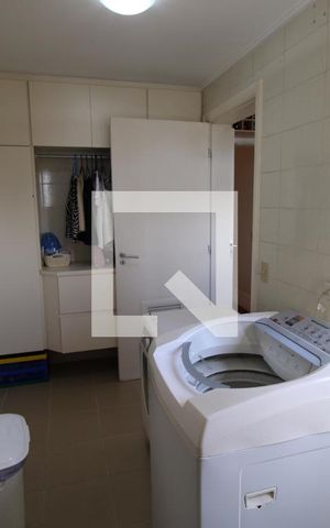 Apartamento à venda com 178m², 3 quartos e sem vagaÁrea de Serviço
