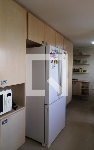 Apartamento à venda com 178m², 3 quartos e sem vagaCozinha