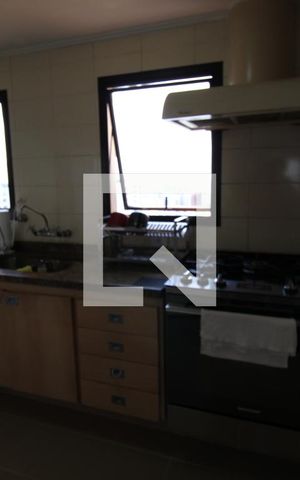 Apartamento à venda com 178m², 3 quartos e sem vagaCozinha