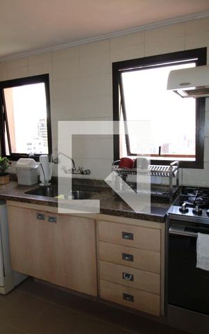 Apartamento à venda com 178m², 3 quartos e sem vagaCozinha - Armários