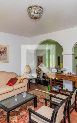 Casa à venda com 500m², 6 quartos e 2 vagas