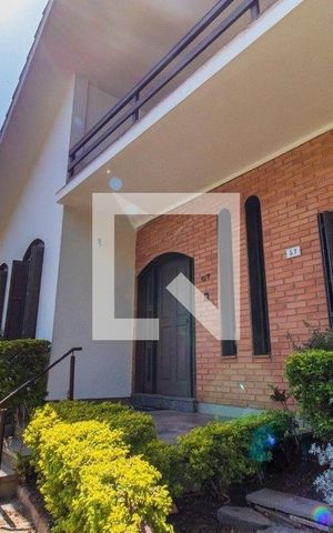 Casa à venda com 500m², 6 quartos e 2 vagas