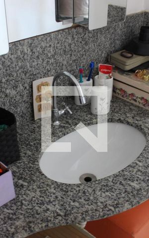 Casa à venda com 182m², 3 quartos e 2 vagasBanheiro Suíte
