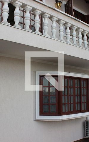 Casa à venda com 182m², 3 quartos e 2 vagasÁrea Externa