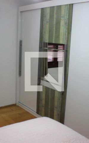 Casa à venda com 182m², 3 quartos e 2 vagasSuíte