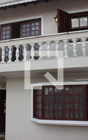 Casa à venda com 182m², 3 quartos e 2 vagasÁrea Externa