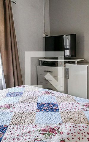 Casa à venda com 160m², 3 quartos e 2 vagas Casa à venda com 160m², 3 quartos e 2 vagasSuíte