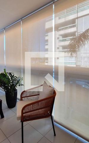 Apartamento à venda com 103m², 2 quartos e 1 vaga Apartamento à venda com 103m², 2 quartos e 1 vagaVaranda da Sala