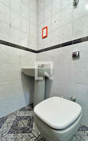 Casa à venda com 264m², 3 quartos e 3 vagasBanheiro da Suíte