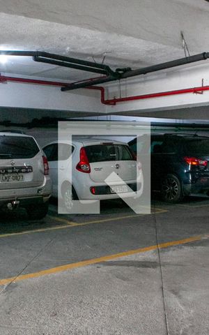 Apartamento à venda com 76m², 2 quartos e 1 vaga Apartamento à venda com 76m², 2 quartos e 1 vagaGaragem