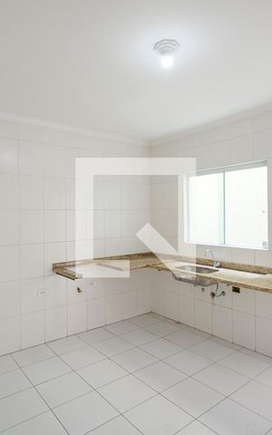 Casa à venda com 120m², 3 quartos e 4 vagas Casa à venda com 120m², 3 quartos e 4 vagasCozinha