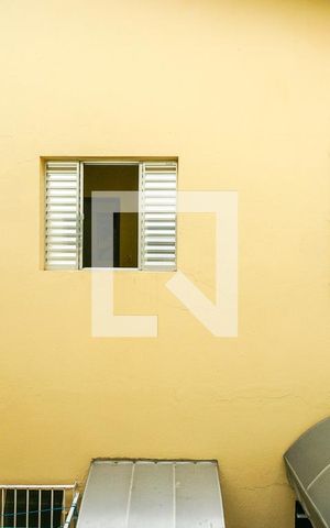 Casa à venda com 120m², 3 quartos e 4 vagas Casa à venda com 120m², 3 quartos e 4 vagasVista do quarto 01