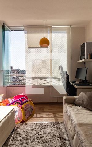Apartamento à venda com 50m², 2 quartos e 1 vaga Apartamento à venda com 50m², 2 quartos e 1 vagaSala