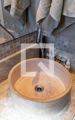 Apartamento à venda com 50m², 2 quartos e 1 vaga Apartamento à venda com 50m², 2 quartos e 1 vagaBanheiro Social