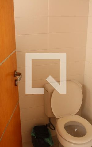 Casa para alugar com 205m², 6 quartos e 4 vagasBanheiro de serviço