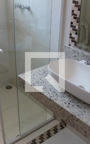 Casa para alugar com 205m², 6 quartos e 4 vagasBanheiro da Suíte 2