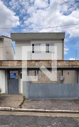 Casa para alugar com 290m², 4 quartos e 4 vagasFachada