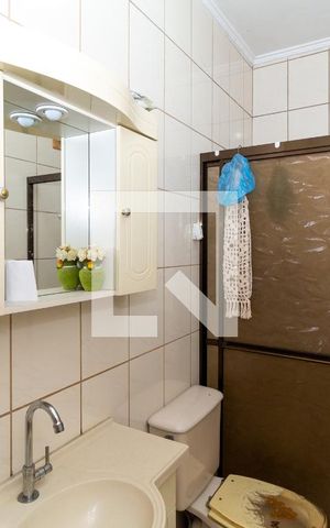 Casa para alugar com 360m², 8 quartos e 1 vagaBanheiro (Casa 2)