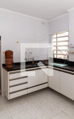Casa para alugar com 360m², 8 quartos e 1 vagaCozinha (Casa 2)