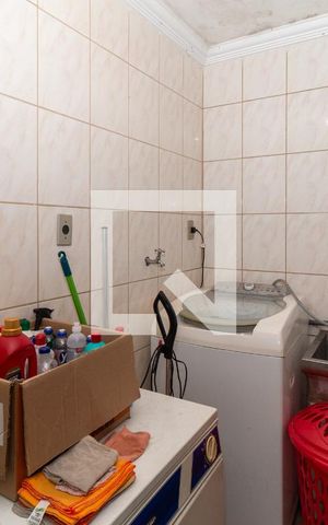 Casa para alugar com 360m², 8 quartos e 1 vagaÁrea de Serviço (Casa 1)