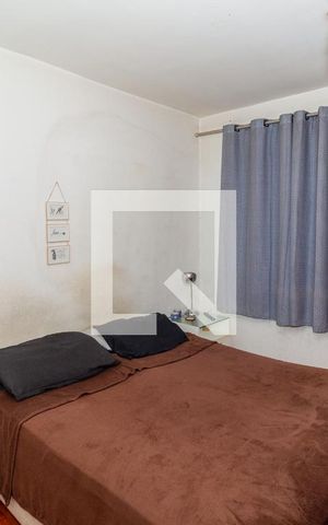 Casa para alugar com 360m², 8 quartos e 1 vagaQuarto 1 (Casa 1)