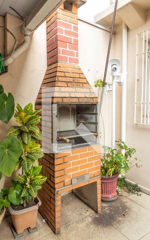 Casa para alugar com 360m², 8 quartos e 1 vagaChurrasqueira