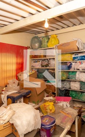Casa para alugar com 360m², 8 quartos e 1 vagaDepósito  (Casa 1)