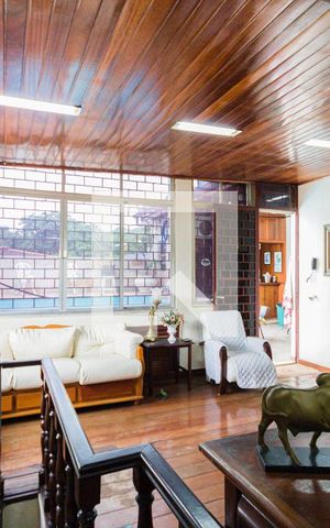 Casa de condomínio à venda com 210m², 3 quartos e 1 vaga Casa de condomínio à venda com 210m², 3 quartos e 1 vagaSala 2