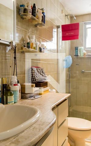 Apartamento à venda com 72m², 2 quartos e 1 vaga Apartamento à venda com 72m², 2 quartos e 1 vagaBanheiro Social