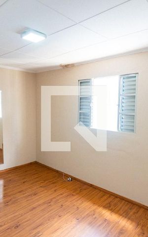 Casa para alugar com 100m², 3 quartos e 1 vaga Casa para alugar com 100m², 3 quartos e 1 vagaQuarto 3