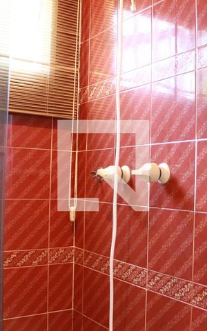 Casa para alugar com 150m², 3 quartos e 4 vagasBanheiro Social