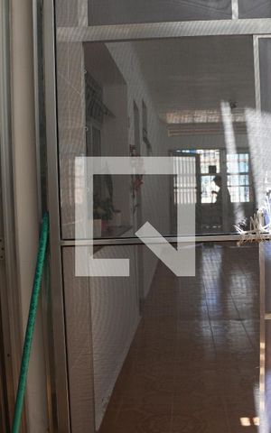 Casa para alugar com 150m², 3 quartos e 4 vagasÁrea de Serviço