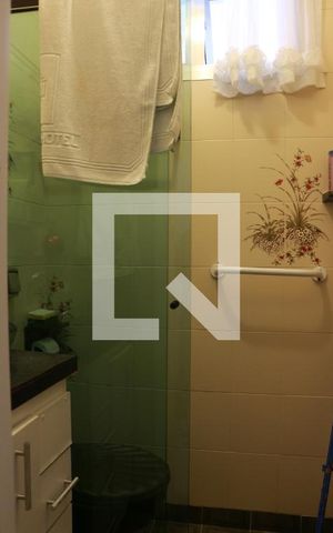 Casa para alugar com 150m², 3 quartos e 4 vagasBanheiro da Suíte