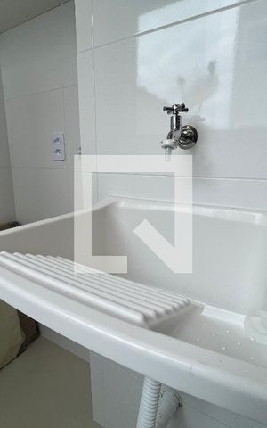 Apartamento à venda com 40m², 2 quartos e sem vaga Apartamento à venda com 40m², 2 quartos e sem vagaLavanderia (Torneira)