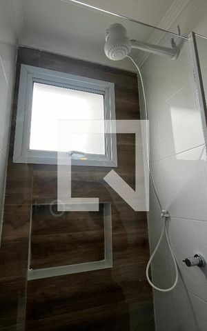 Apartamento à venda com 40m², 2 quartos e sem vaga Apartamento à venda com 40m², 2 quartos e sem vagaBanheiro
