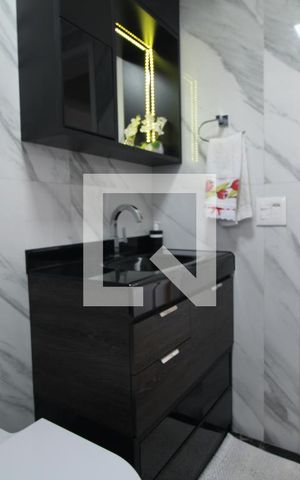 Apartamento para alugar com 65m², 2 quartos e 1 vagaBanheiro