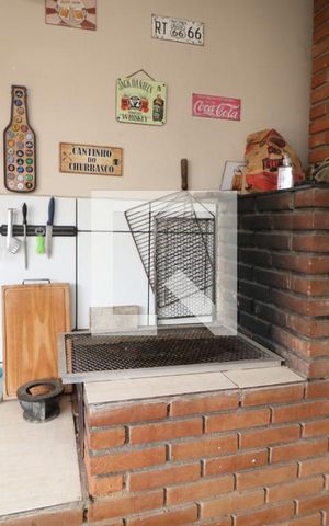 Casa à venda com 168m², 3 quartos e 3 vagasÁrea gourmet